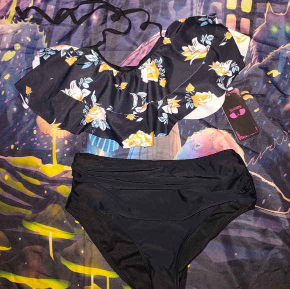 Floral Printing Flounce Ruffled Halter Bikini | Shekini - Picture 14 of 15